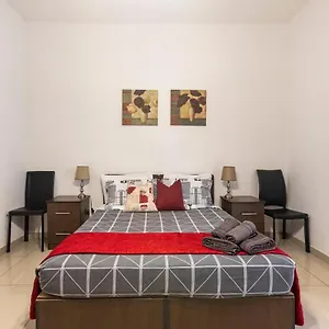  Appartamento Superbly Located Cosy 2-bedroom